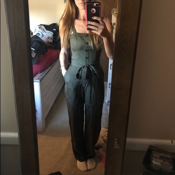 Abercrombie & Fitch Pants - Olive Abercrombie jump suit